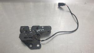 Used Bonnet lock mechanism Audi A6 (C6) 2.0 T FSI 16V Price € 29,99 Margin scheme offered by Autodemontage Aandijk