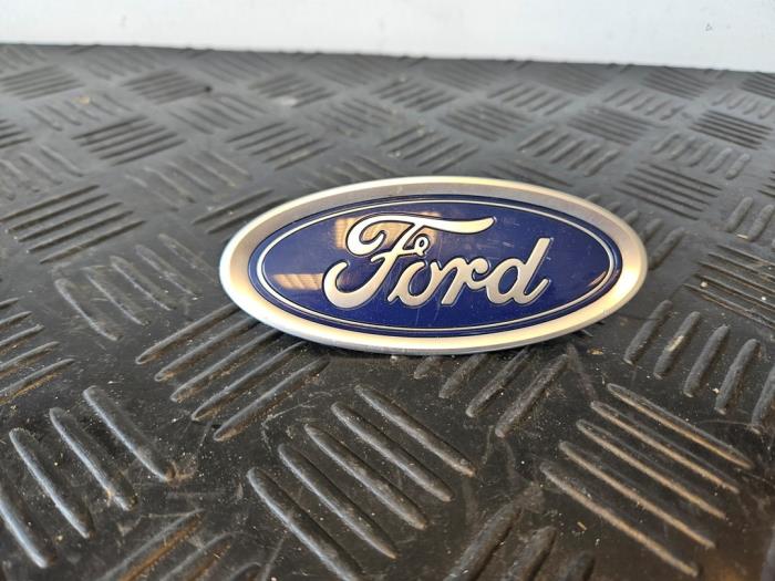 Emblem from a Ford Mondeo V Wagon 2.0 TDCi 150 16V 2019