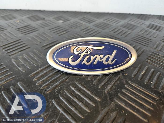 Gebrauchte Emblem Ford Mondeo V Wagon 2.0 TDCi 150 16V Preis € 19,99 Margenregelung angeboten von Autodemontage Aandijk
