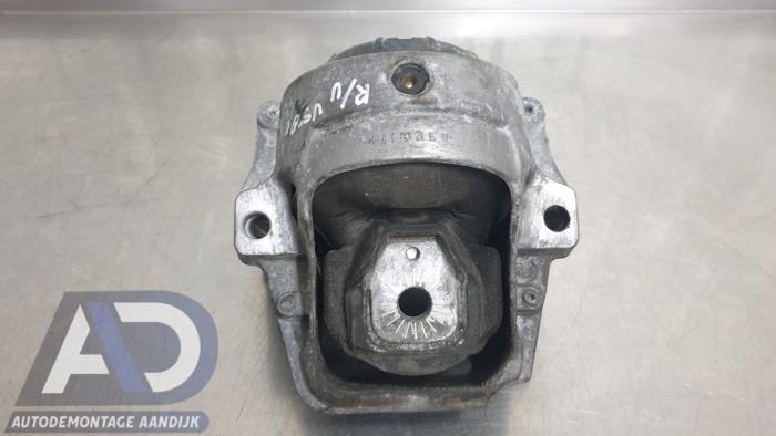 Used Engine mount Audi A4 Avant (B8) 2.0 TDI 16V Price € 29,99 Margin scheme offered by Autodemontage Aandijk