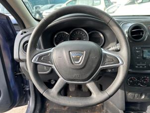 Used Steering wheel Dacia Sandero II 1.5 dCi 85 Price € 89,99 Margin scheme offered by Autodemontage Aandijk