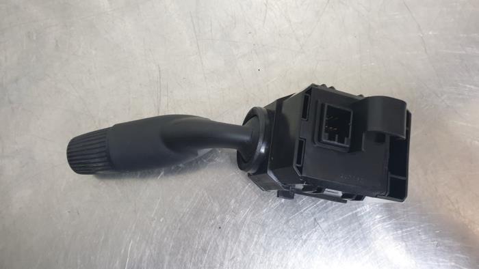 Interruptor de limpiaparabrisas de un Honda Jazz (GE6/GE8/GG/GP) 1.4 VTEC 16V 2009