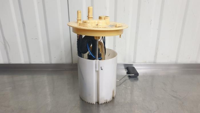 Bomba eléctrica de combustible de un Ford Mondeo V Wagon 2.0 TDCi 150 16V 2019