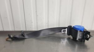 Used Rear seatbelt, left Ford Mondeo V Wagon 2.0 TDCi 150 16V Price € 34,99 Margin scheme offered by Autodemontage Aandijk