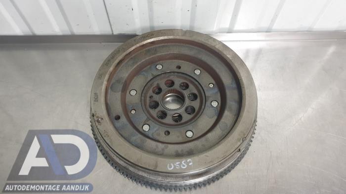 Gebrauchte Doppelte Masse Schwungrad Ford Mondeo V Wagon 2.0 TDCi 150 16V Preis € 199,99 Margenregelung angeboten von Autodemontage Aandijk