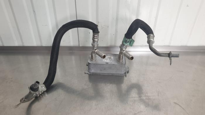 Ölkühler van een Ford Mondeo V Wagon 2.0 TDCi 150 16V 2019