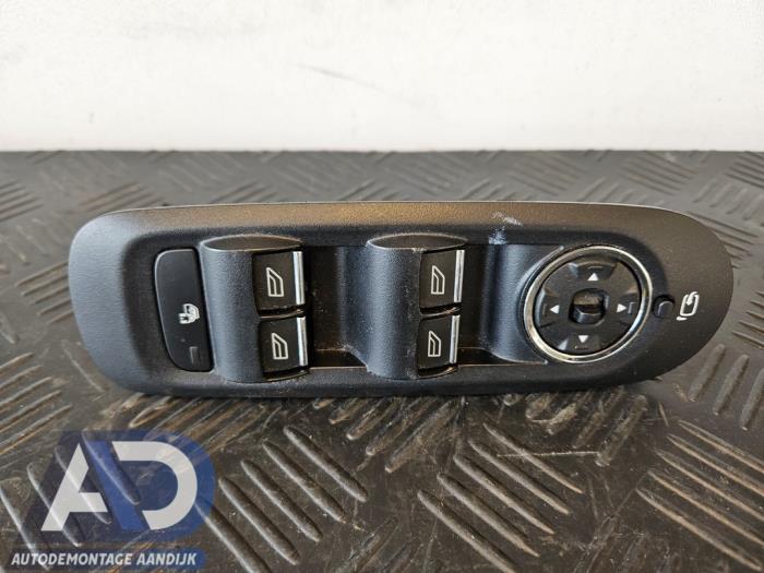 Używane Przelacznik combi okienny Ford S-Max (GBW) 2.0 Ecoboost 16V Cena € 59,99 Procedura marży oferowane przez Autodemontage Aandijk