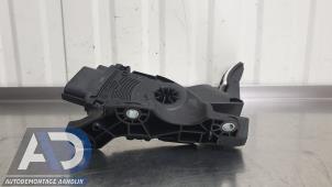 Gaspedalposition Sensor van een Ford S-Max (GBW) 2.0 Ecoboost 16V 2014