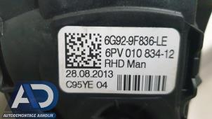Gaspedalposition Sensor van een Ford S-Max (GBW) 2.0 Ecoboost 16V 2014