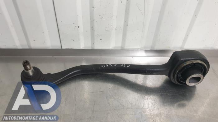 Begagnade Främre gaffelben, vänster Mercedes C Sportcoupé (C203) 1.8 C-200K 16V Pris € 29,99 Marginaltabell erbjuds av Autodemontage Aandijk