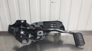 Used Brake pedal Ford Mondeo V Wagon 2.0 TDCi 150 16V Price € 39,99 Margin scheme offered by Autodemontage Aandijk