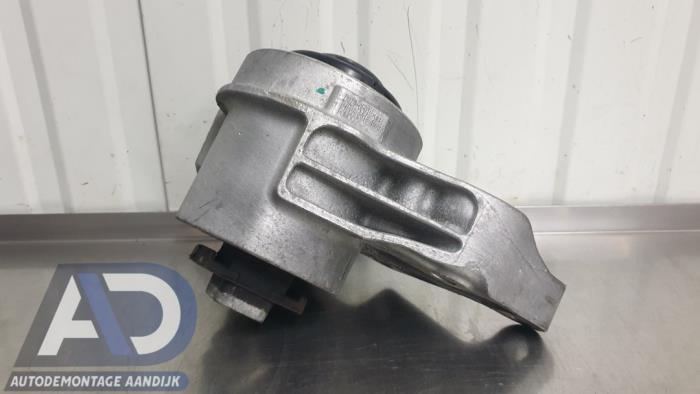 Used Engine mount Ford Mondeo V Wagon 2.0 TDCi 150 16V Price € 49,99 Margin scheme offered by Autodemontage Aandijk