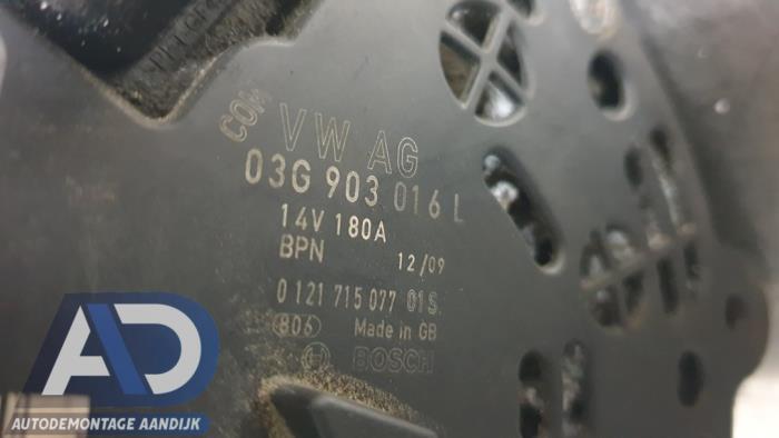 Dynamo van een Audi A6 (C6) 2.0 TDI 16V 2010