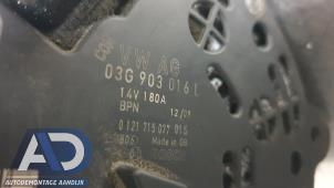 Dynamo van een Audi A6 (C6) 2.0 TDI 16V 2010