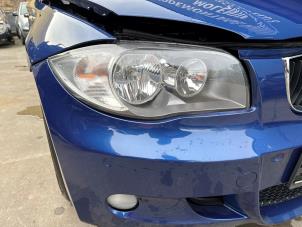 Used Headlight, right BMW 1 serie (E87/87N) 118i 16V Price € 74,99 Margin scheme offered by Autodemontage Aandijk