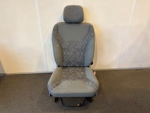 Used Seat, right Opel Vivaro 1.9 DTI 16V Price € 199,99 Margin scheme offered by Autodemontage Aandijk