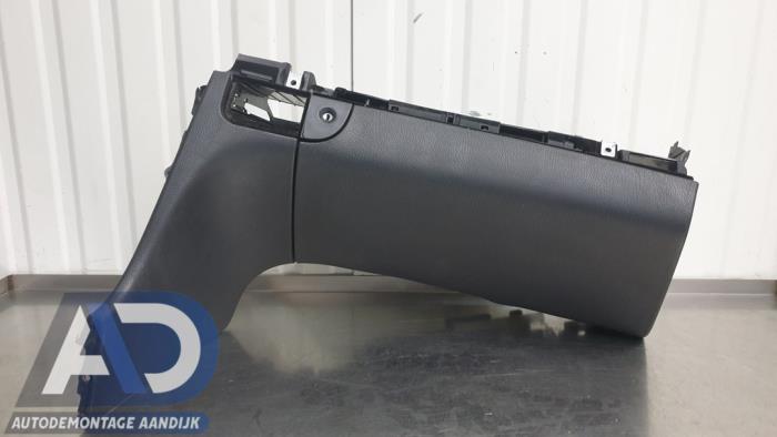 Begagnade Handskfack Mercedes E (W211) 3.2 E-320 CDI 24V Pris € 34,99 Marginaltabell erbjuds av Autodemontage Aandijk