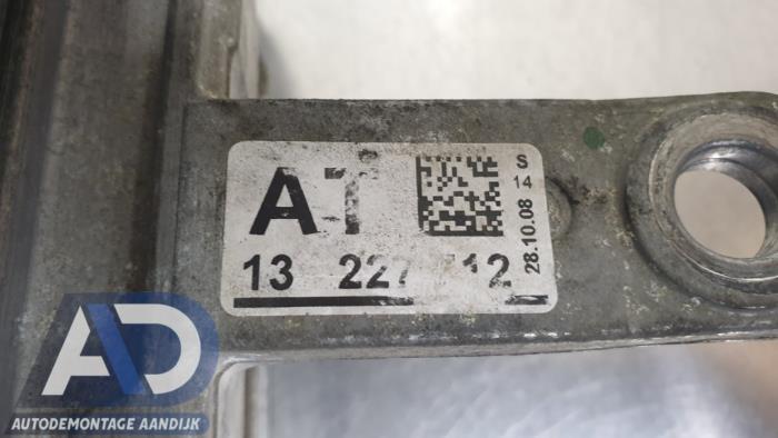 Engine mount from a Opel Insignia 2.0 CDTI 16V 140 ecoFLEX 2015
