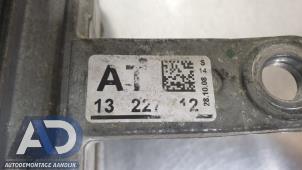 Engine mount from a Opel Insignia 2.0 CDTI 16V 140 ecoFLEX 2015