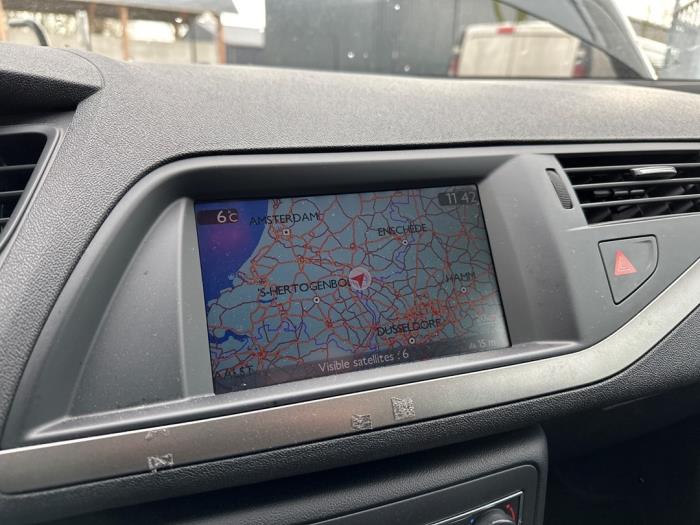 Navigation Display van een Citroën C5 III Tourer (RW) 1.6 HDi 16V 115 2015