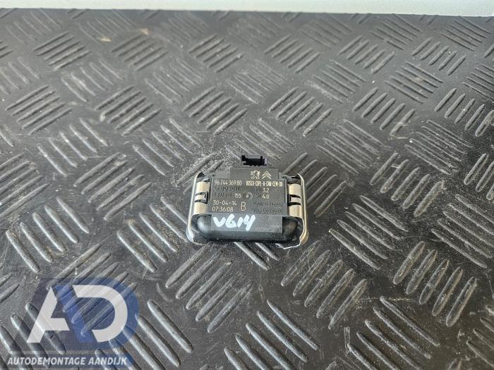 Begagnade Regnsensor Citroen C5 III Tourer (RW) 1.6 HDi 16V 115 Pris € 24,99 Marginaltabell erbjuds av Autodemontage Aandijk