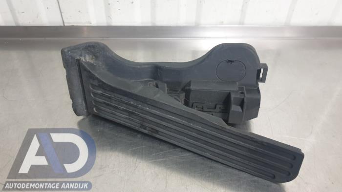 Begagnade Gaspedalsensor Skoda Octavia Combi (1Z5) 1.6 FSI 16V Pris € 14,99 Marginaltabell erbjuds av Autodemontage Aandijk