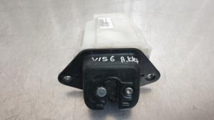 Used Tailgate lock mechanism Honda Civic (FK/FN) 1.8i VTEC 16V Price € 19,99 Margin scheme offered by Autodemontage Aandijk