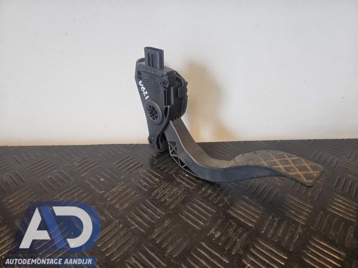 Begagnade Gaspedalsensor Audi Q5 (8RB) 3.0 TDI V6 24V Clean Diesel Quattro Pris € 24,99 Marginaltabell erbjuds av Autodemontage Aandijk