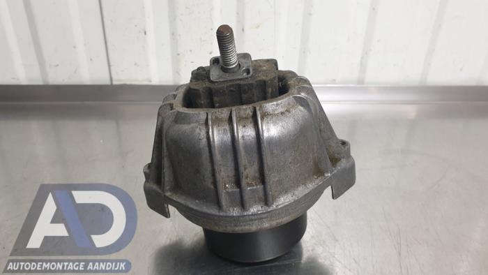 Used Engine mount BMW 3 serie (E90) 320d 16V Price € 14,99 Margin scheme offered by Autodemontage Aandijk