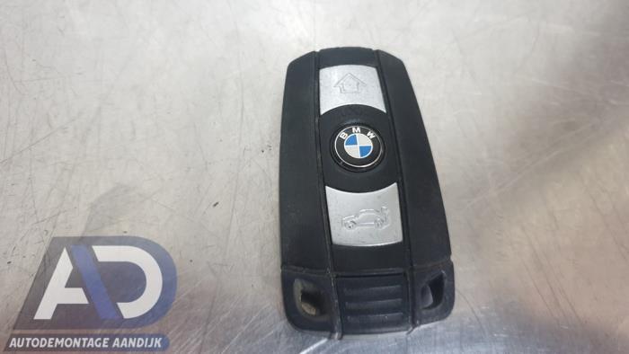 Używane Klucz BMW 3 serie (E90) 320d 16V Cena € 29,99 Procedura marży oferowane przez Autodemontage Aandijk