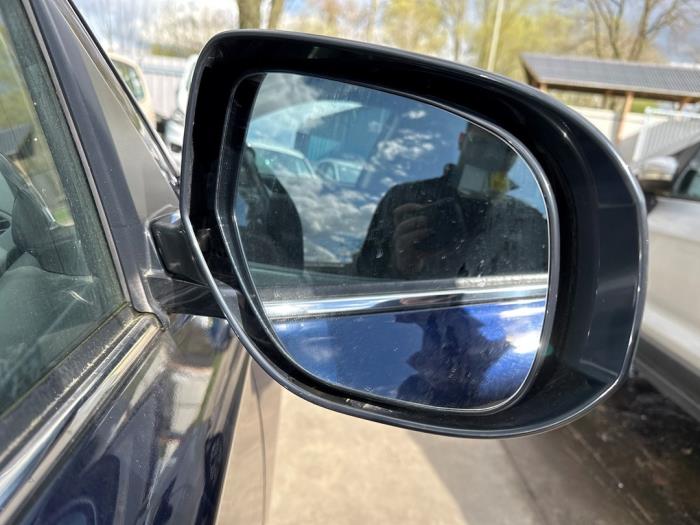 Wing mirror, right from a Mitsubishi Outlander (GF/GG) 2.0 16V 4x2 2014