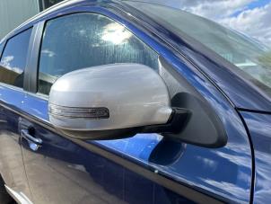 Used Wing mirror, right Mitsubishi Outlander (GF/GG) 2.0 16V 4x2 Price € 199,99 Margin scheme offered by Autodemontage Aandijk