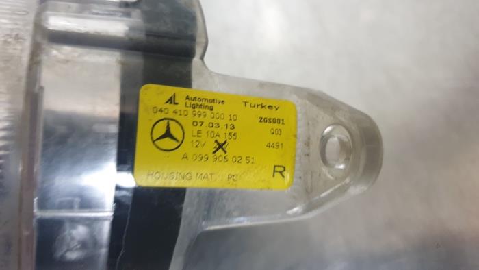 Luz de circulación diurna derecha de un Mercedes-Benz B (W246,242) 1.6 B-180 BlueEFFICIENCY Turbo 16V 2014