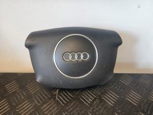 Usagé Airbag gauche (volant) Audi A4 (B6) 2.0 20V Prix € 34,99 Règlement à la marge proposé par Autodemontage Aandijk