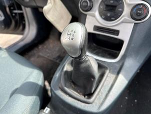 Usagé Levier de vitesse Ford Fiesta 6 (JA8) 1.6 TDCi 16V 90 Prix € 24,99 Règlement à la marge proposé par Autodemontage Aandijk