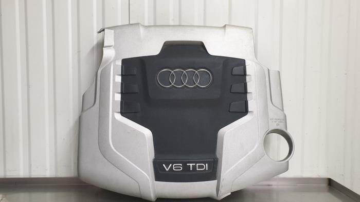 Motor Schutzblech van een Audi A5 (8T3) 3.0 TDI V6 24V Quattro 2011