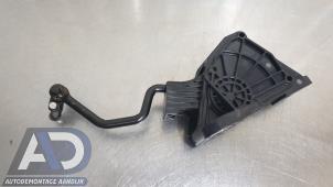 Gaspedalposition Sensor van een Honda Civic (FA/FD) 1.3 Hybrid 2008