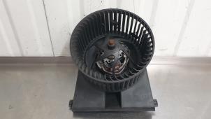 Used Heating and ventilation fan motor Seat Leon (1M1) 1.6 16V Price € 19,99 Margin scheme offered by Autodemontage Aandijk