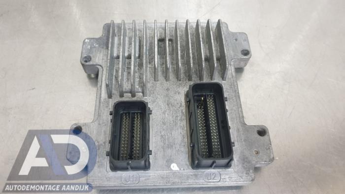 Used Engine management computer Opel Corsa E 1.4 16V Price € 99,99 Margin scheme offered by Autodemontage Aandijk