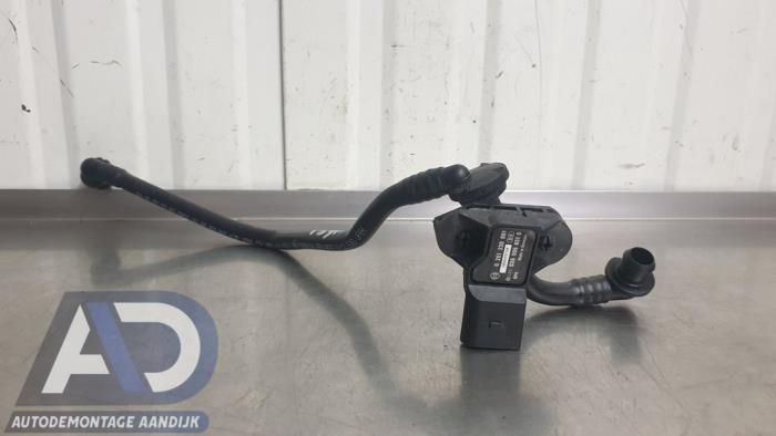 Begagnade MAP-sensor (insugsrör) Audi Q5 (8RB) 3.0 TDI V6 24V Clean Diesel Quattro Pris € 24,99 Marginaltabell erbjuds av Autodemontage Aandijk