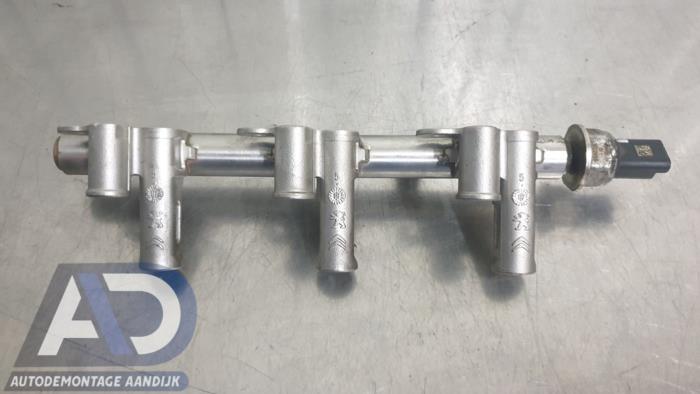 Usagé Système d'injection Citroen C3 (SX/SW) 1.2 12V e-THP PureTech 110 Prix € 39,99 Règlement à la marge proposé par Autodemontage Aandijk
