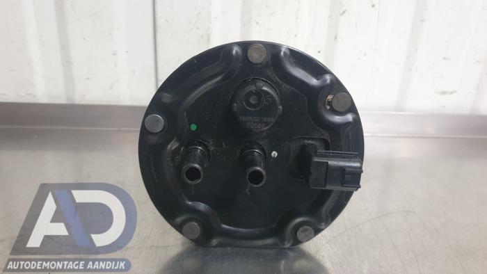 Gebrauchte Kraftstofffilter Renault Kangoo Express (FW) 1.5 dCi 75 FAP Preis € 29,99 Margenregelung angeboten von Autodemontage Aandijk