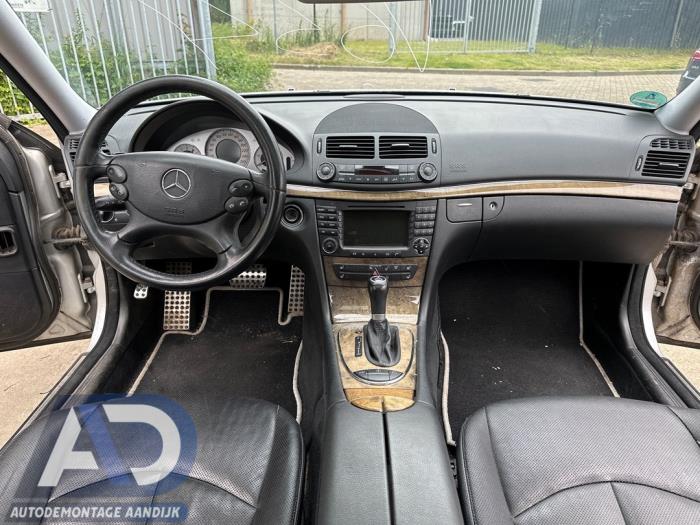 Begagnade Airbagset + modul Mercedes E Combi (S211) 3.0 E-280 CDI V6 24V Pris € 299,99 Marginaltabell erbjuds av Autodemontage Aandijk