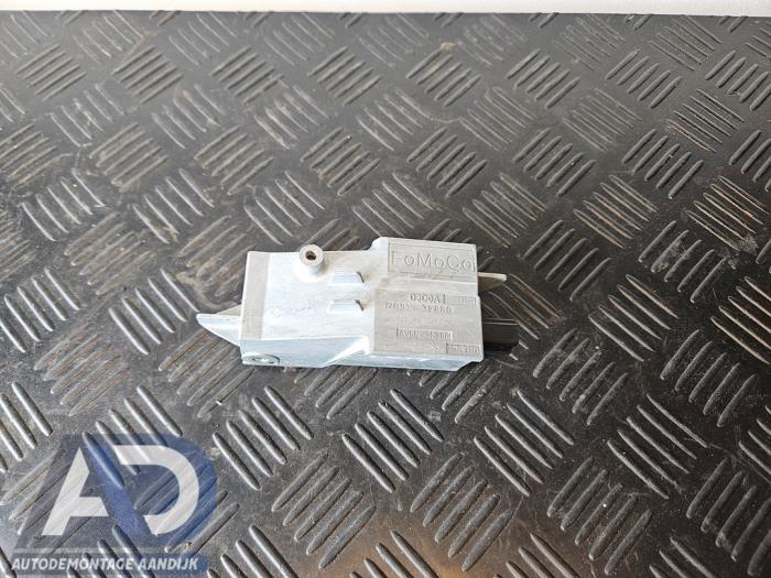 Begagnade Styrboxlås Ford Focus 3 1.6 EcoBoost 16V Pris € 39,99 Marginaltabell erbjuds av Autodemontage Aandijk