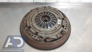 Begagnade Svänghjul Opel Astra J (PC6/PD6/PE6/PF6) 1.6 16V Ecotec Pris € 99,99 Marginaltabell erbjuds av Autodemontage Aandijk