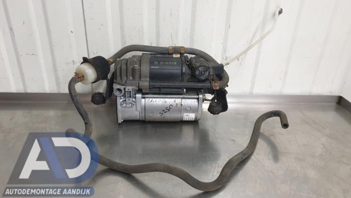 Begagnade Luftpump (fjädring) Mercedes E Estate (S212) E-350 CDI V6 24V BlueEfficiency Pris € 274,99 Marginaltabell erbjuds av Autodemontage Aandijk