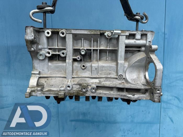 Used Engine crankcase Mitsubishi Outlander (GF/GG) 2.0 16V 4x2 Price € 449,99 Margin scheme offered by Autodemontage Aandijk
