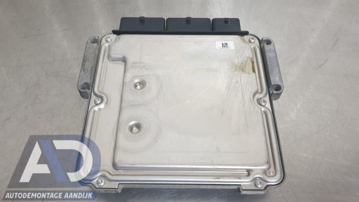Engine management computer from a Opel Vivaro 1.6 CDTI 90 2016
