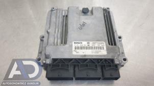 Engine management computer from a Opel Vivaro 1.6 CDTI 90 2016