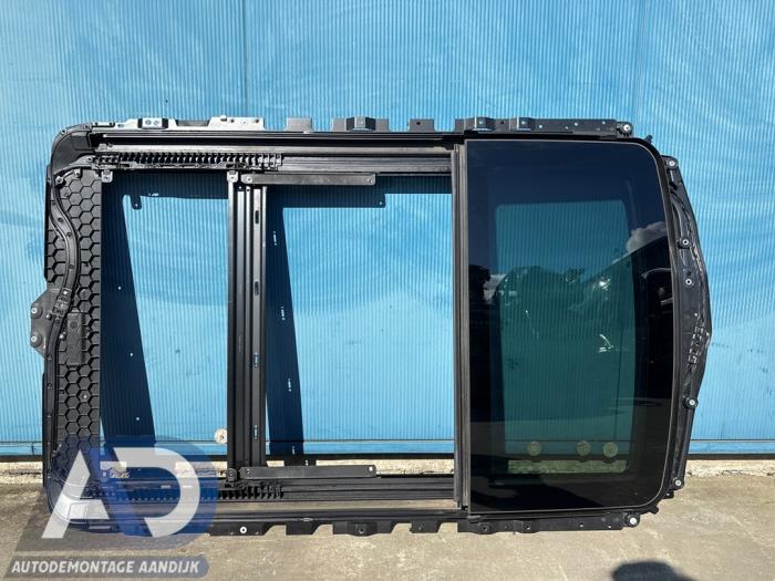 Używane Dach panoramiczny BMW 5 serie Touring (F11) 535d 24V Cena € 349,99 Procedura marży oferowane przez Autodemontage Aandijk